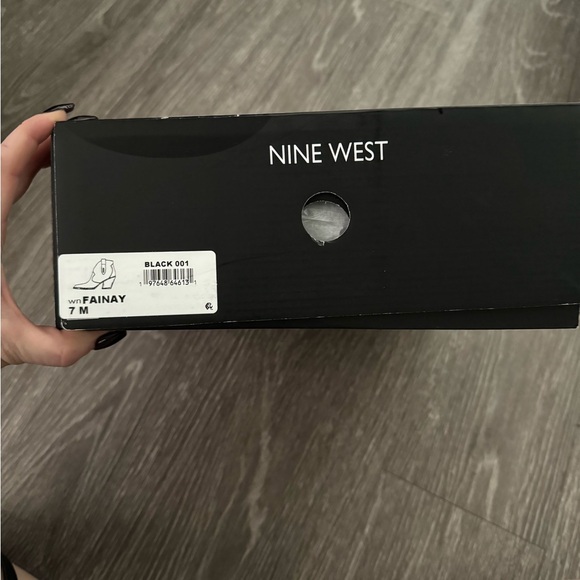 BRAND NEW Western Bootie - Picture 10 of 10